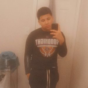 Meet your Posher, Buddy